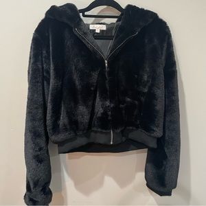 Sweet Generis Faux Fur Crop Hoodie Black sz L